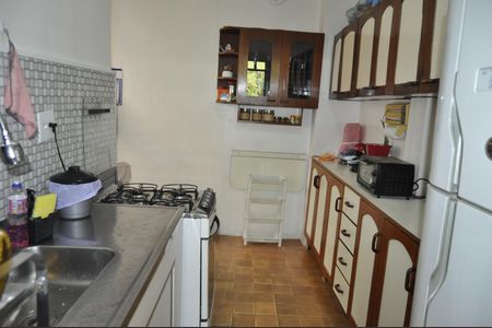 Apartamento à venda com 55m², 2 quartos e 1 vagaCozinha