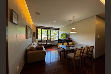 Casa à venda com 400m², 8 quartos e 5 vagasSala de Jantar