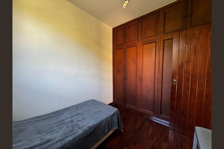 Casa à venda com 400m², 8 quartos e 5 vagasQuarto 4