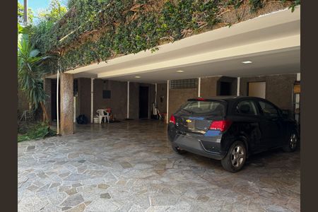 Casa à venda com 400m², 8 quartos e 5 vagasGaragem - 1° Andar