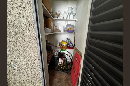 Casa à venda com 400m², 8 quartos e 5 vagasDespensa 2 - Garagem - 1° Andar