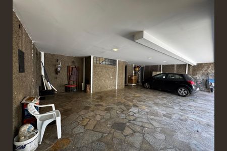 Casa à venda com 400m², 8 quartos e 5 vagasGaragem - 1° Andar
