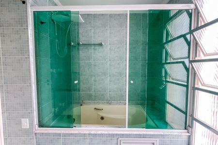 Apartamento à venda com 109m², 4 quartos e 1 vagaBanheiro