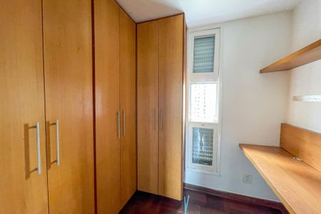 Apartamento à venda com 109m², 4 quartos e 1 vagaEscrito