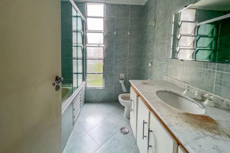 Apartamento à venda com 109m², 4 quartos e 1 vagaBanheiro