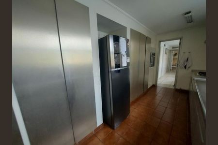 Apartamento à venda com 268m², 4 quartos e 3 vagas