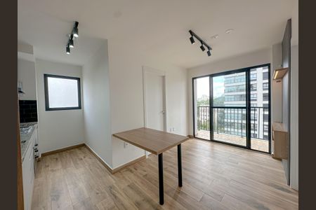 Sala/Cozinha de apartamento para alugar com 2 quartos, 40m² em Barra Funda, São Paulo
