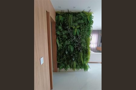 Apartamento à venda com 67m², 2 quartos e 1 vaga