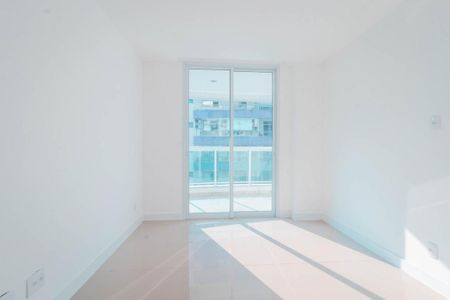 Apartamento à venda com 215m², 3 quartos e 2 vagas