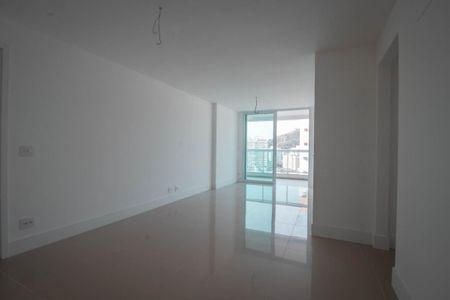 Apartamento à venda com 215m², 3 quartos e 2 vagas