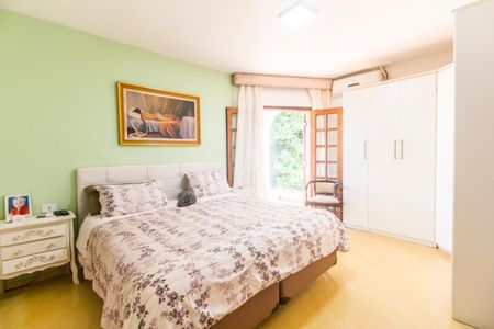 Casa de condomínio para alugar com 480m², 4 quartos e 6 vagasSuíte master 2