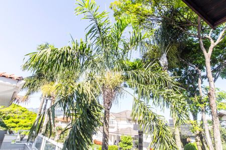 Casa de condomínio para alugar com 480m², 4 quartos e 6 vagasVista da Suíte