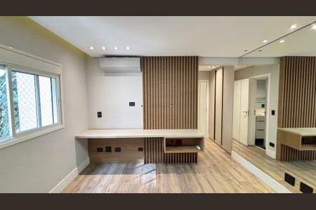 Apartamento à venda com 165m², 3 quartos e 4 vagasSuíte 1