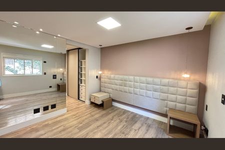 Apartamento à venda com 165m², 3 quartos e 4 vagasSuíte 1