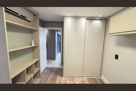 Apartamento à venda com 165m², 3 quartos e 4 vagasSuíte 2