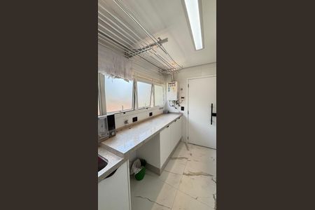 Apartamento à venda com 165m², 3 quartos e 4 vagasÁrea de Serviço