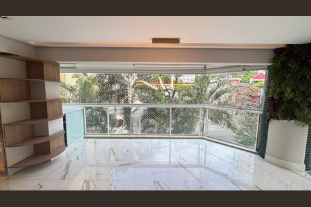 Apartamento à venda com 165m², 3 quartos e 4 vagasSala 