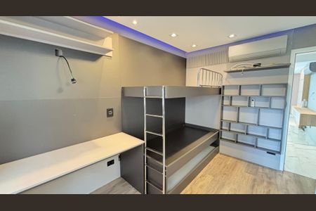 Apartamento à venda com 165m², 3 quartos e 4 vagasQuarto