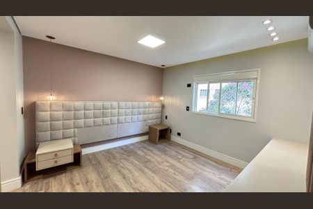 Apartamento à venda com 165m², 3 quartos e 4 vagasSuíte 1