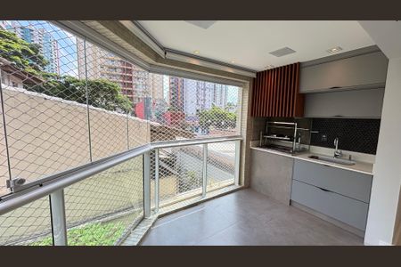 Apartamento à venda com 165m², 3 quartos e 4 vagasVaranda