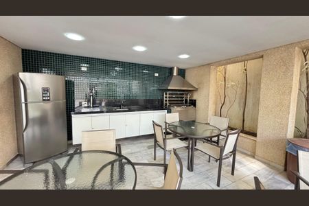 Apartamento à venda com 165m², 3 quartos e 4 vagasÁrea comum - Churrasqueira