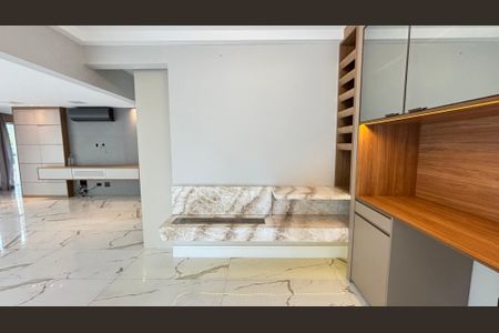 Apartamento à venda com 165m², 3 quartos e 4 vagasSala - Lareira