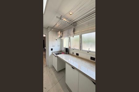 Apartamento à venda com 165m², 3 quartos e 4 vagasÁrea de Serviço