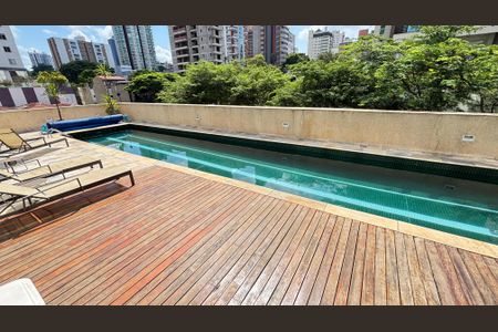 Apartamento à venda com 165m², 3 quartos e 4 vagasÁrea comum - Piscina