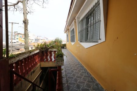 Casa à venda com 384m², 4 quartos e 2 vagasVaranda