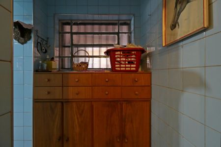 Casa à venda com 384m², 4 quartos e 2 vagasSapateira