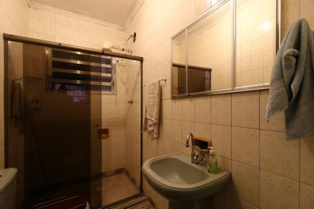 Casa à venda com 384m², 4 quartos e 2 vagasBanheiro 2