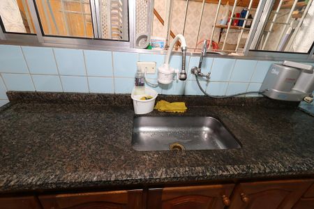 Casa à venda com 384m², 4 quartos e 2 vagasCozinha - Pia