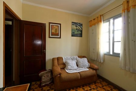 Casa à venda com 384m², 4 quartos e 2 vagasQuarto 2