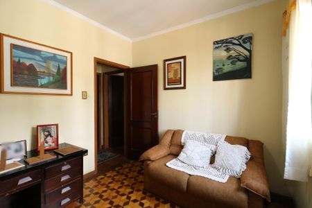 Casa à venda com 384m², 4 quartos e 2 vagasQuarto 2