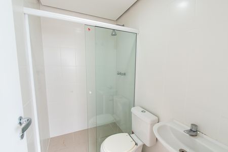 Apartamento para alugar com 342m², 4 quartos e 4 vagas Apartamento para alugar com 342m², 4 quartos e 4 vagasBanheiro de serviço