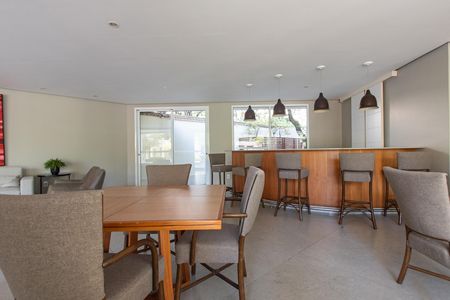 Apartamento para alugar com 342m², 4 quartos e 4 vagas Apartamento para alugar com 342m², 4 quartos e 4 vagasÁrea comum