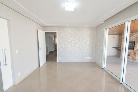 Apartamento para alugar com 342m², 4 quartos e 4 vagas Apartamento para alugar com 342m², 4 quartos e 4 vagasSala de jantar