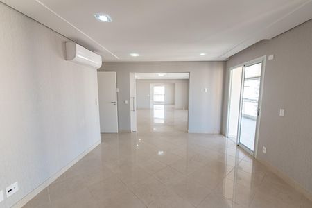 Apartamento para alugar com 342m², 4 quartos e 4 vagas Apartamento para alugar com 342m², 4 quartos e 4 vagasSala de tv