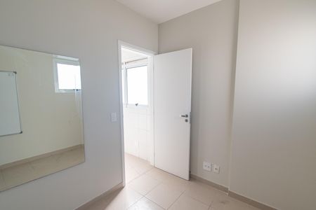 Apartamento para alugar com 342m², 4 quartos e 4 vagas Apartamento para alugar com 342m², 4 quartos e 4 vagasQuarto de serviço