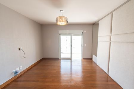 Apartamento para alugar com 342m², 4 quartos e 4 vagas Apartamento para alugar com 342m², 4 quartos e 4 vagasSuíte 4