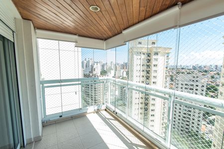 Apartamento para alugar com 342m², 4 quartos e 4 vagas Apartamento para alugar com 342m², 4 quartos e 4 vagasVaranda da suíte 4