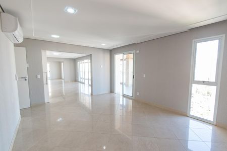 Apartamento para alugar com 342m², 4 quartos e 4 vagas Apartamento para alugar com 342m², 4 quartos e 4 vagasSala de tv