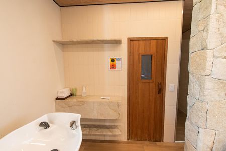 Apartamento para alugar com 342m², 4 quartos e 4 vagas Apartamento para alugar com 342m², 4 quartos e 4 vagasEspaço mulher/sauna
