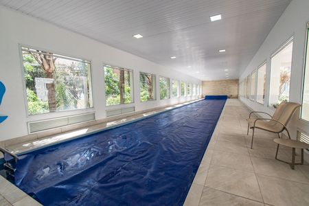 Apartamento para alugar com 342m², 4 quartos e 4 vagas Apartamento para alugar com 342m², 4 quartos e 4 vagasPiscina coberta