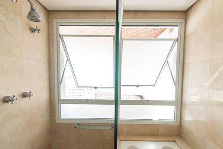 Apartamento para alugar com 342m², 4 quartos e 4 vagas Apartamento para alugar com 342m², 4 quartos e 4 vagasBanheiro da suíte 4