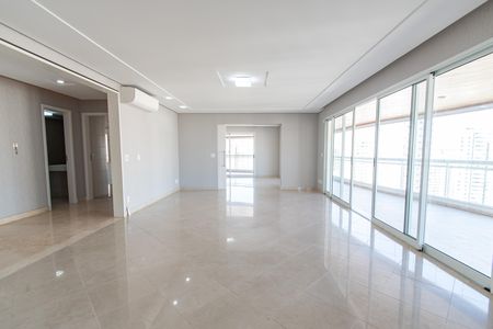 Apartamento para alugar com 342m², 4 quartos e 4 vagas Apartamento para alugar com 342m², 4 quartos e 4 vagasSala