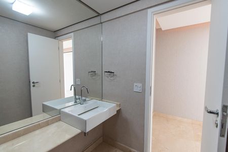 Apartamento para alugar com 342m², 4 quartos e 4 vagas Apartamento para alugar com 342m², 4 quartos e 4 vagasLavabo