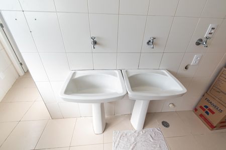 Apartamento para alugar com 342m², 4 quartos e 4 vagas Apartamento para alugar com 342m², 4 quartos e 4 vagasÁrea de serviço