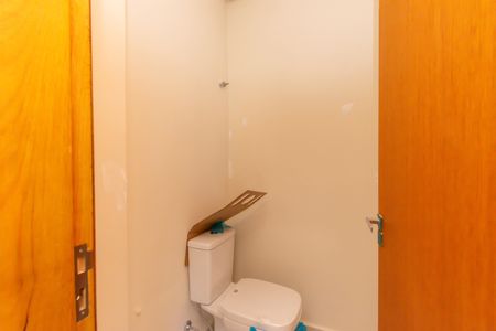 Casa de condomínio à venda com 76m², 2 quartos e 2 vagasLavabo