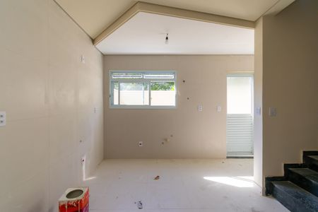 Casa de condomínio à venda com 76m², 2 quartos e 2 vagasCozinha